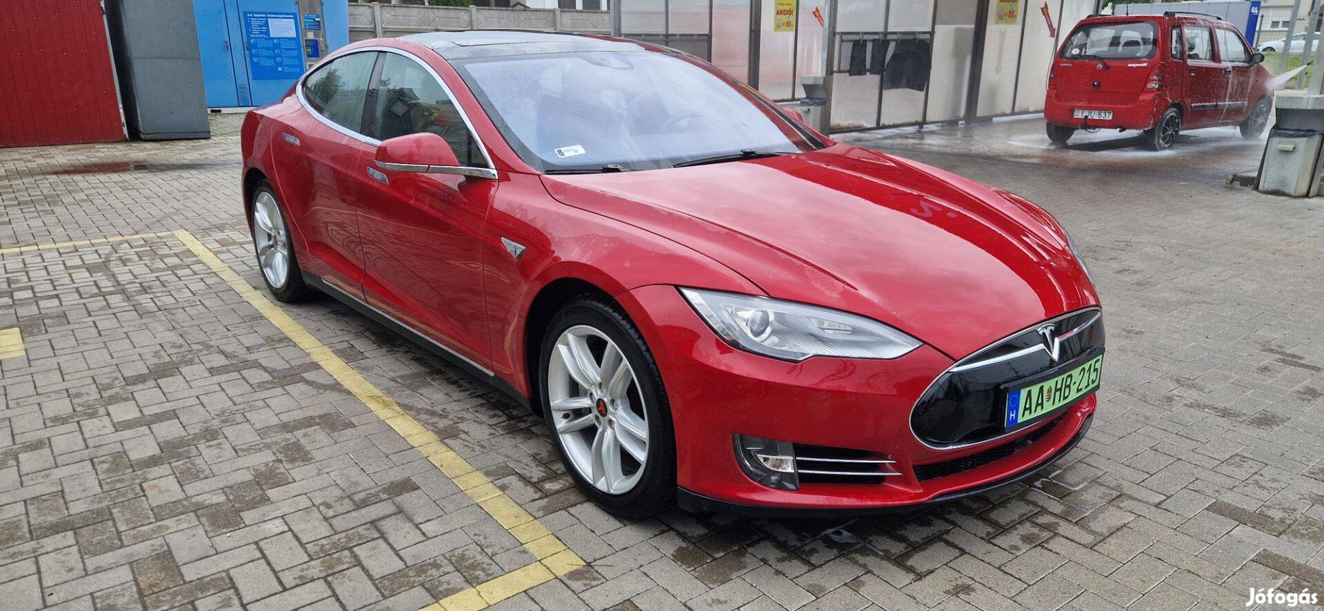 Tesla Model S 70 Automata SC01 Örök Ingyen Töltés Egyedi megjelenés