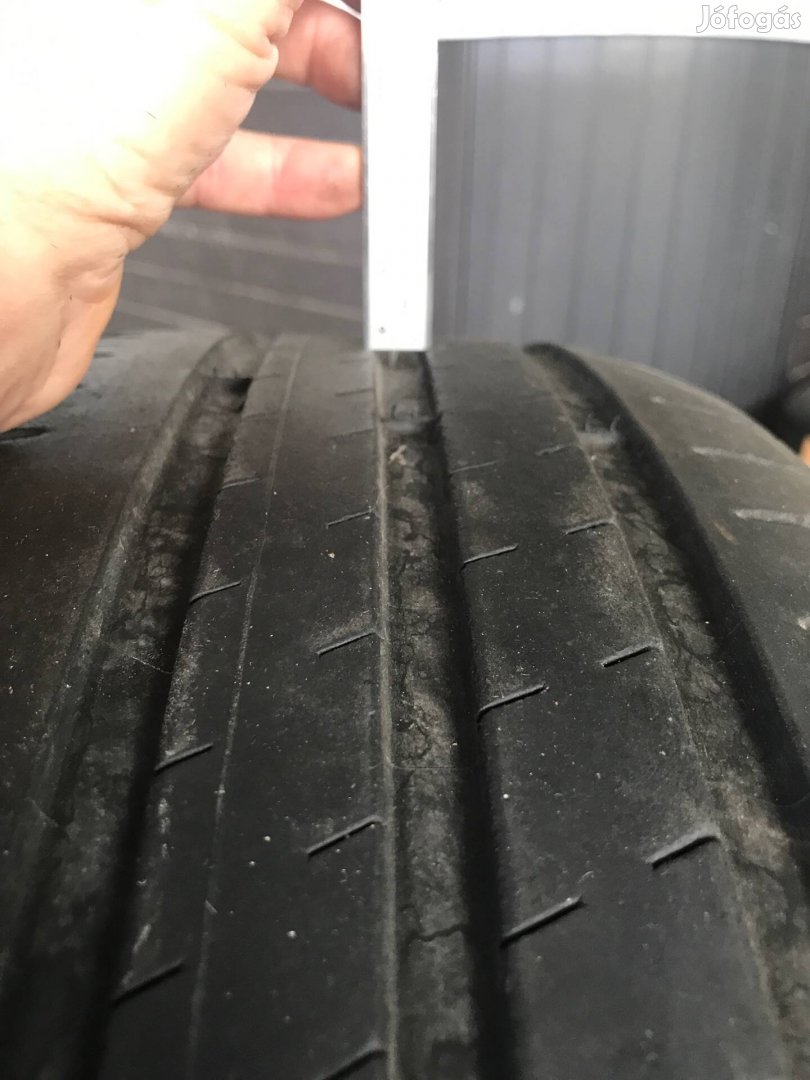 Tesla Model S-re való Michelin nyári gumi