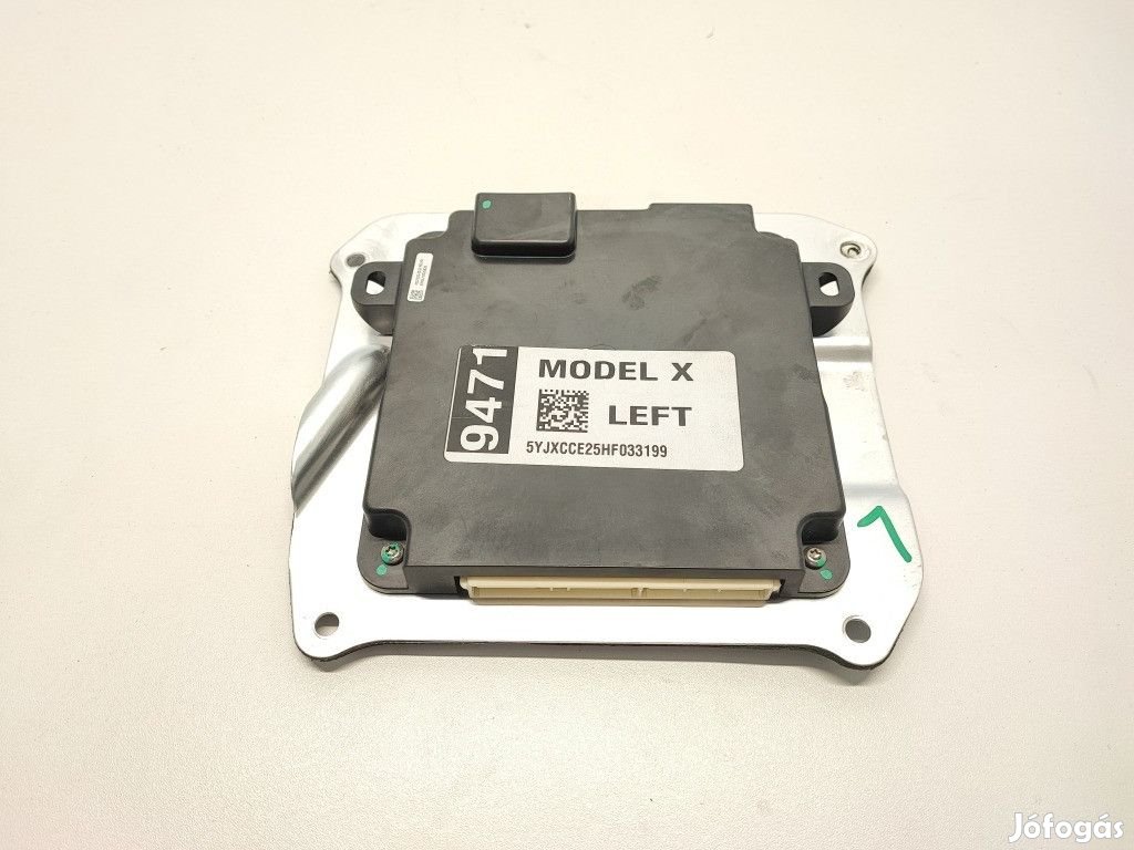 Tesla Model X Bal első ajtóvezérlő modul 1041419-00-B