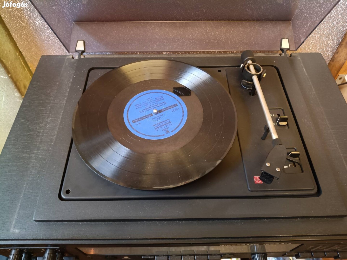 Tesla Moderato 1037 A-1 Rádiós erősítő lemezjátszó és