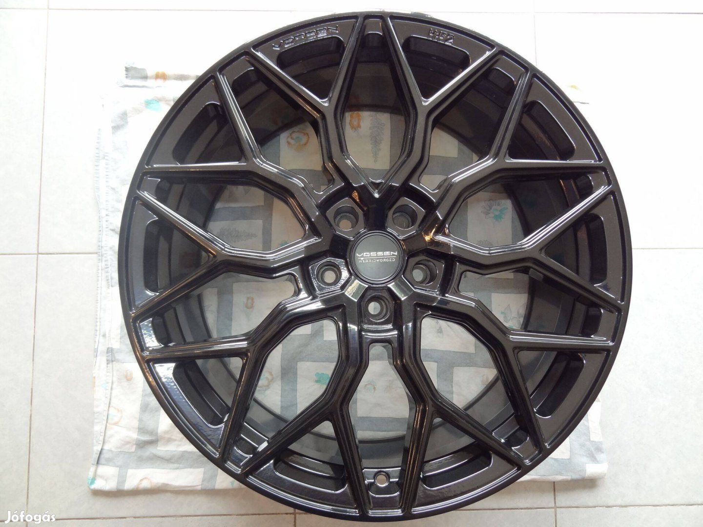 Tesla Plaid Lexus BMW Byd Vossen HF-2 5x120 21 coll kétszéles alufelni
