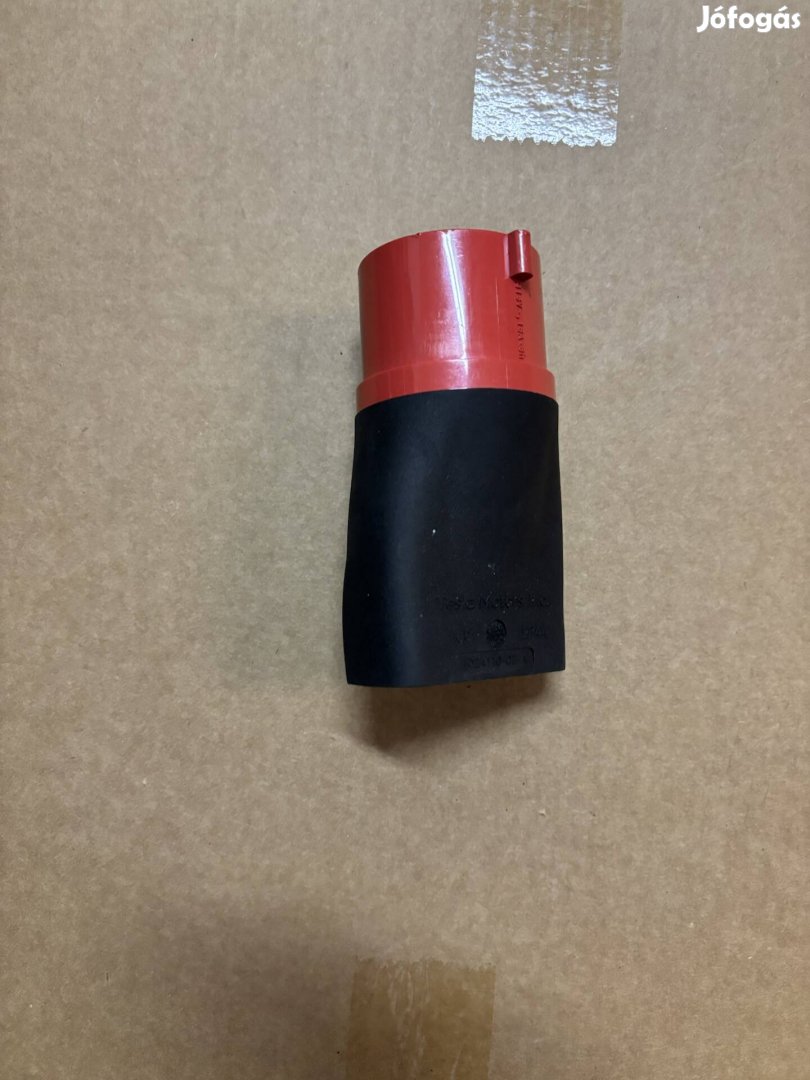 Tesla S töltő adapter