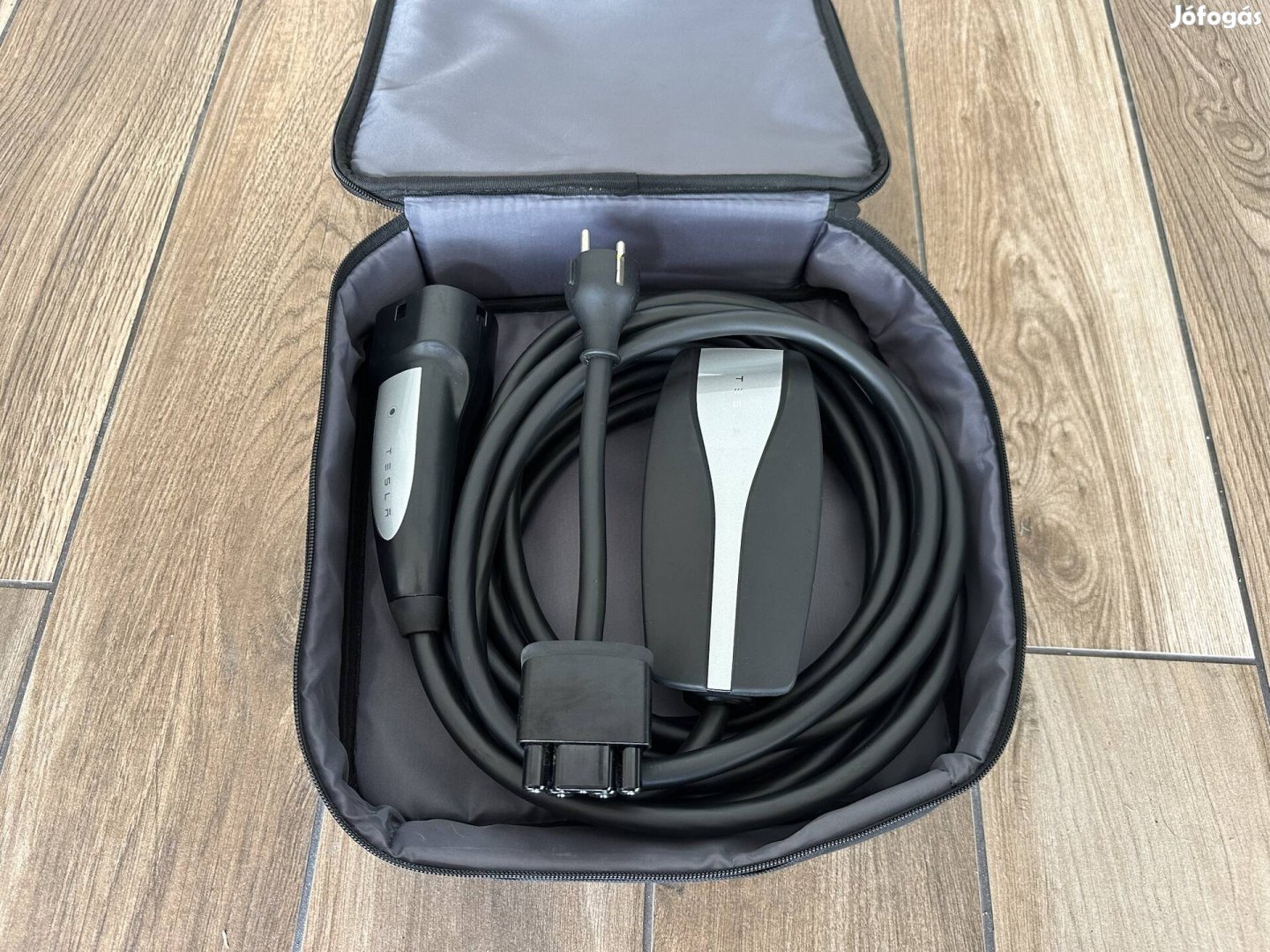 Tesla UMC 2 UMC2 Otthoni töltő Type2