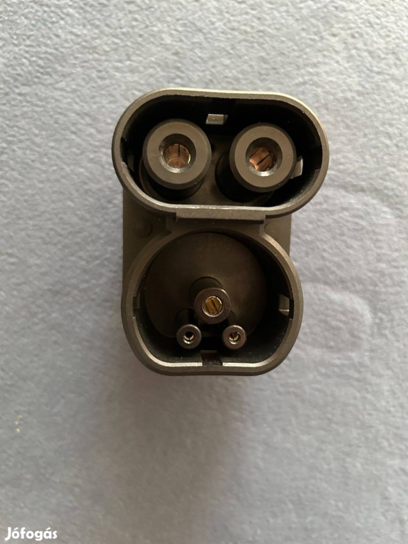 Tesla adapter CCS1 - CCS2