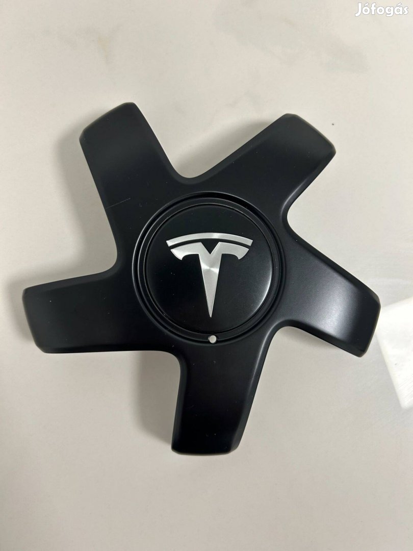 Tesla gyári felniközép szet (8db van)