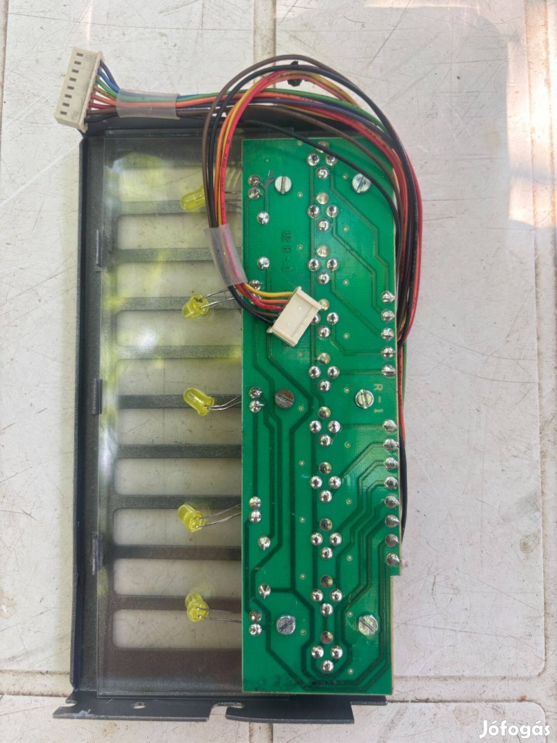 Tesla kaputelefon kültéri egységhez előlapok
