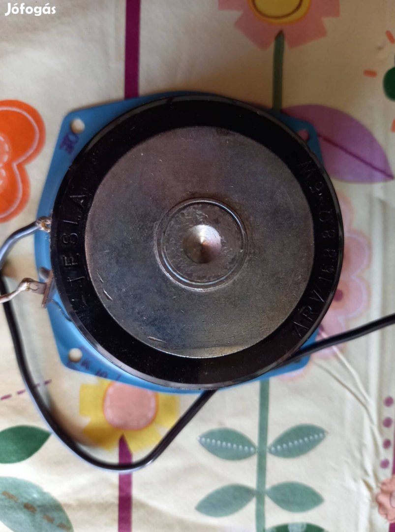 Tesla közép-magas hangszóró