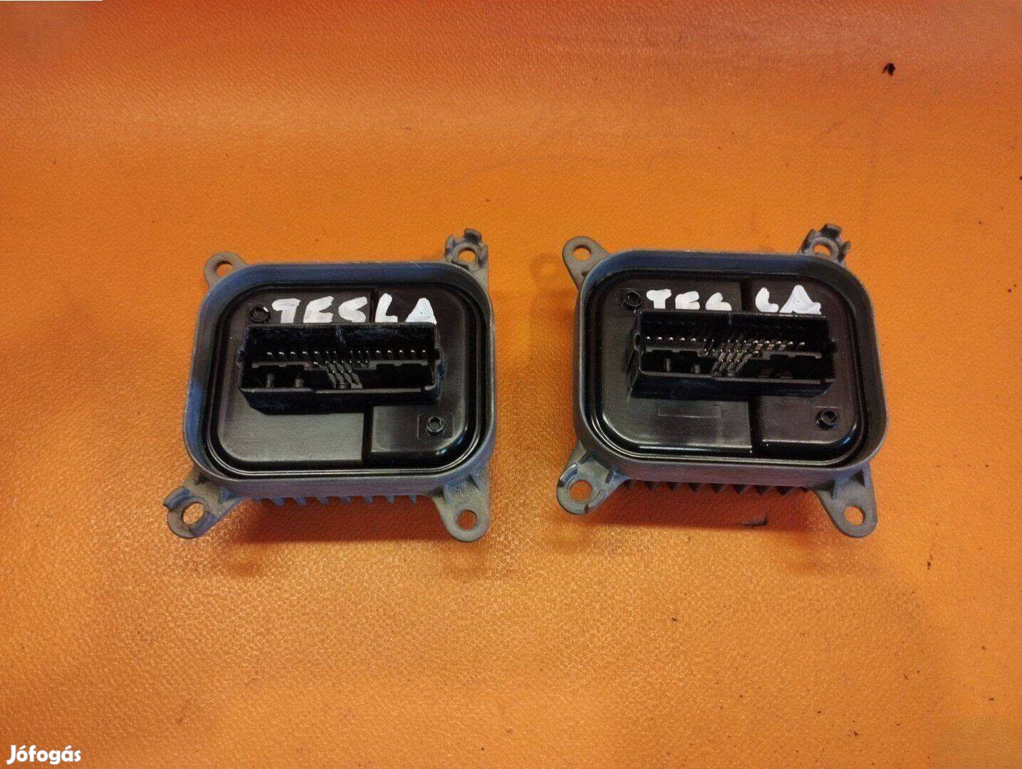 Tesla led vezérlő trafo P1532925-02-C (M.20)