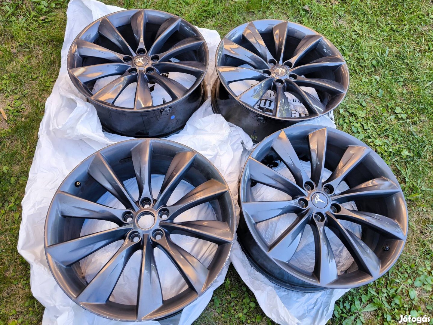 Tesla model S 21" Turbine gyári felni garnitúra