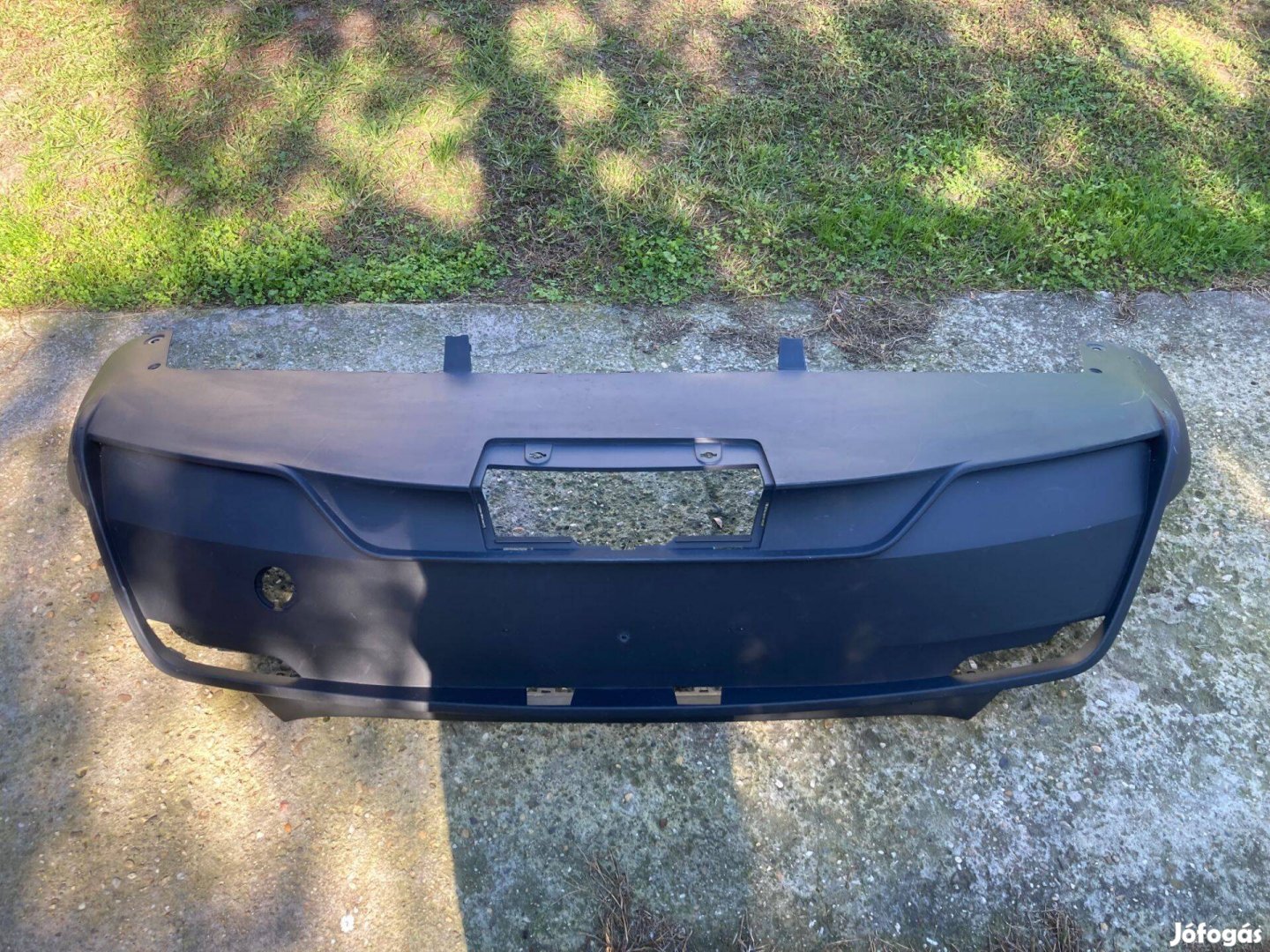 Tesla model Y lökhárító