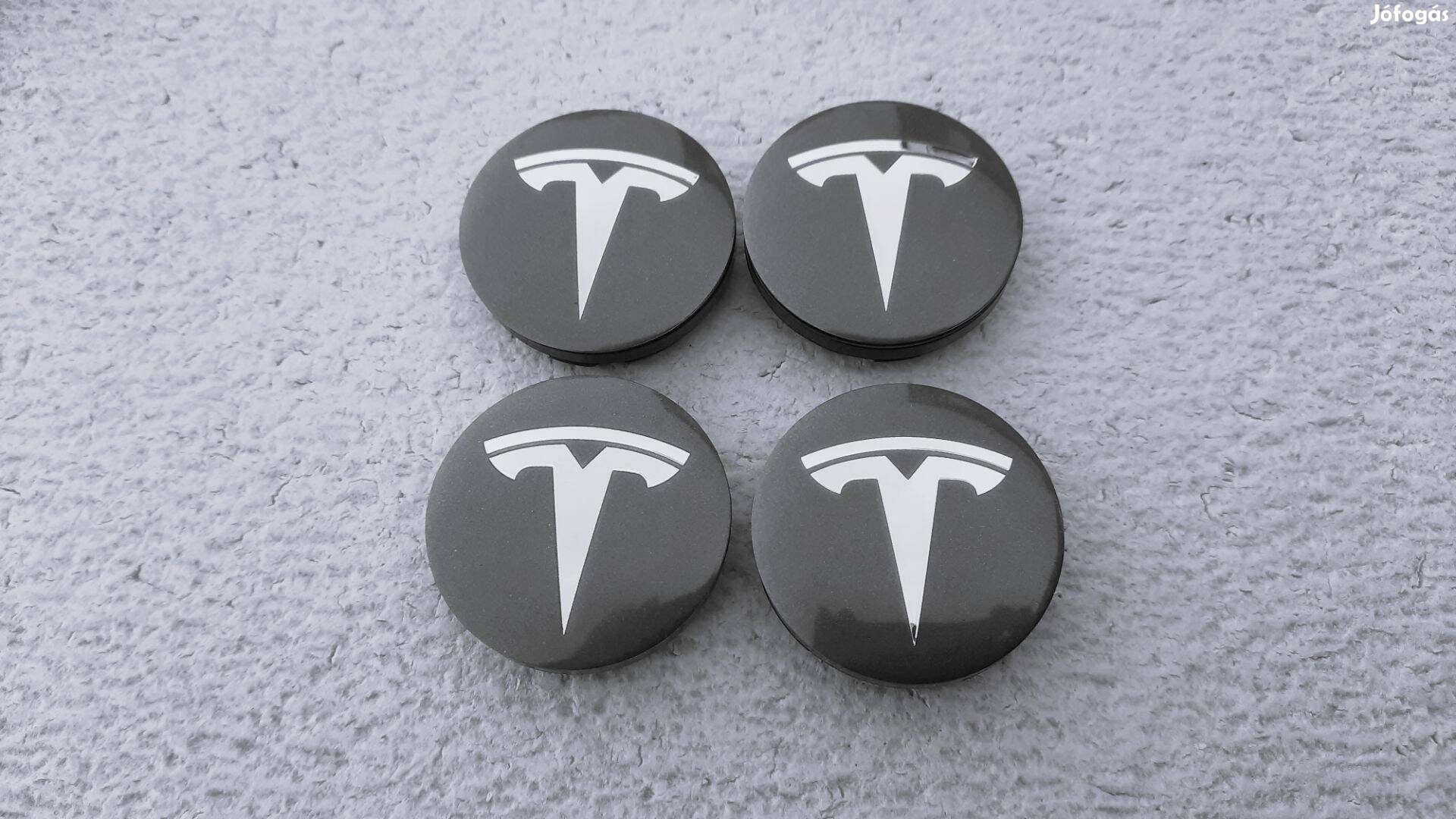 Tesla új felni díszkupak közép felnikupak kerékagy kupak 56mm