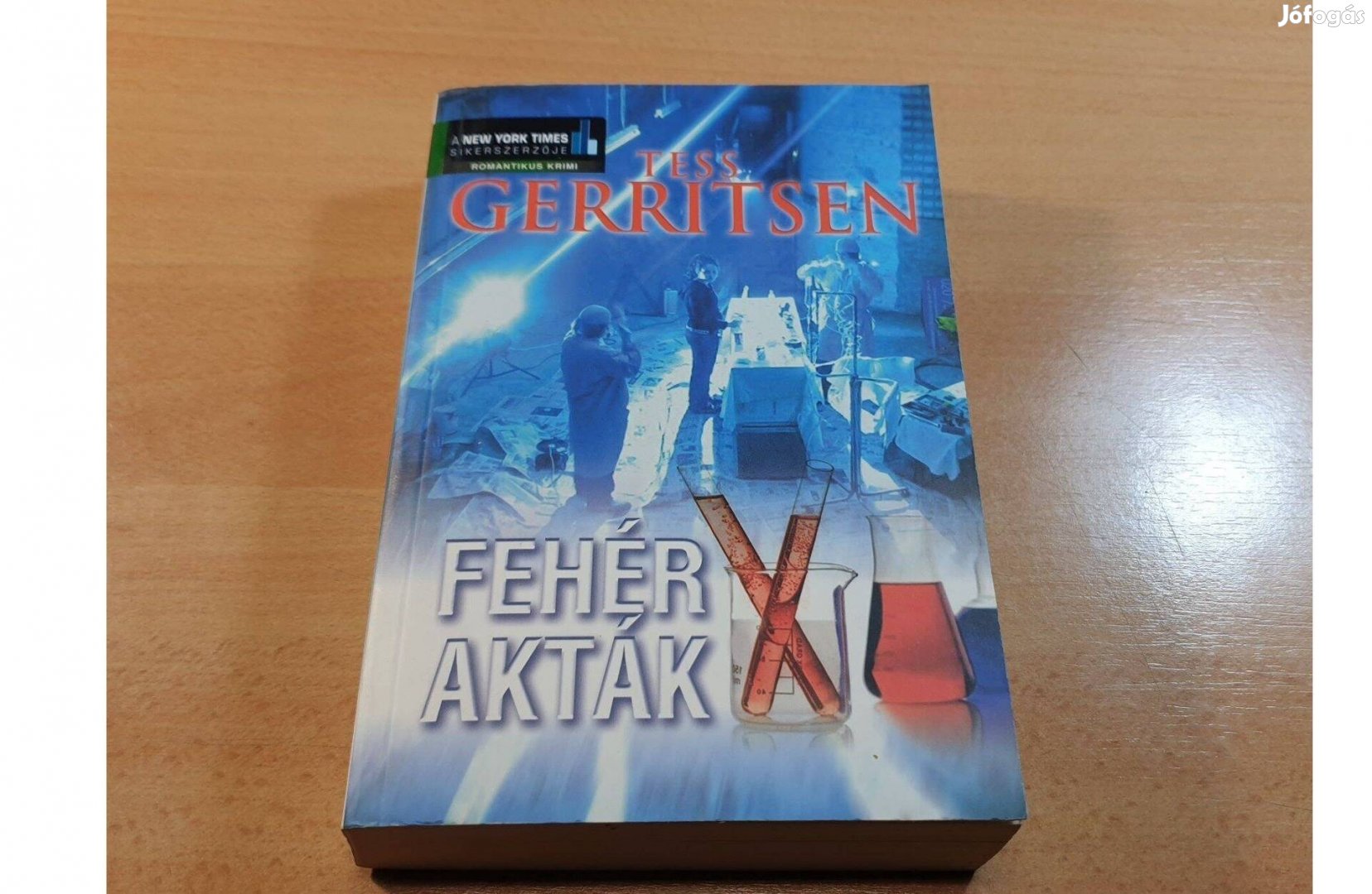 Tess Gerritsen - Fehér akták c. könyv eladó