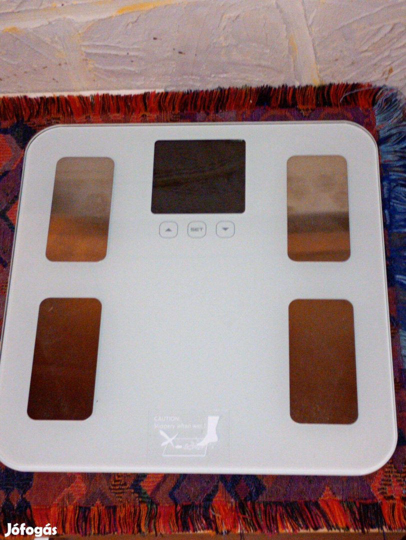 Testmérleg Ef881H testösszetétel-monitor 22000ft óbuda