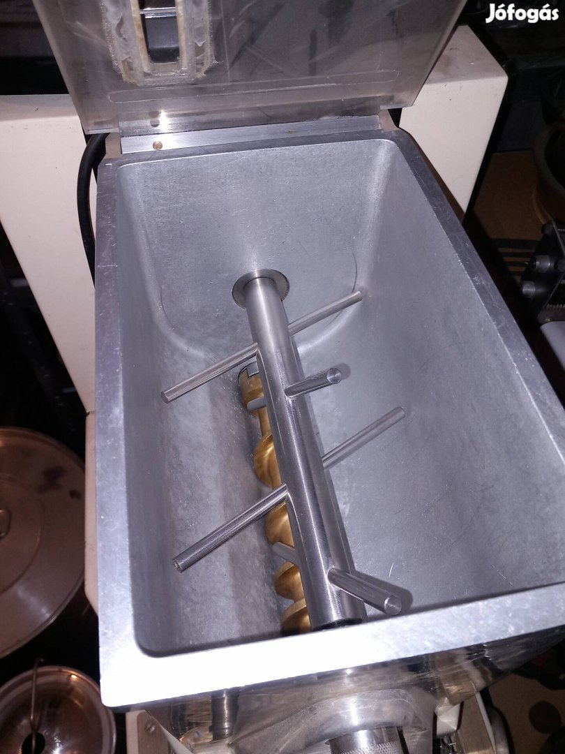 Tésztagép Nudelmatic