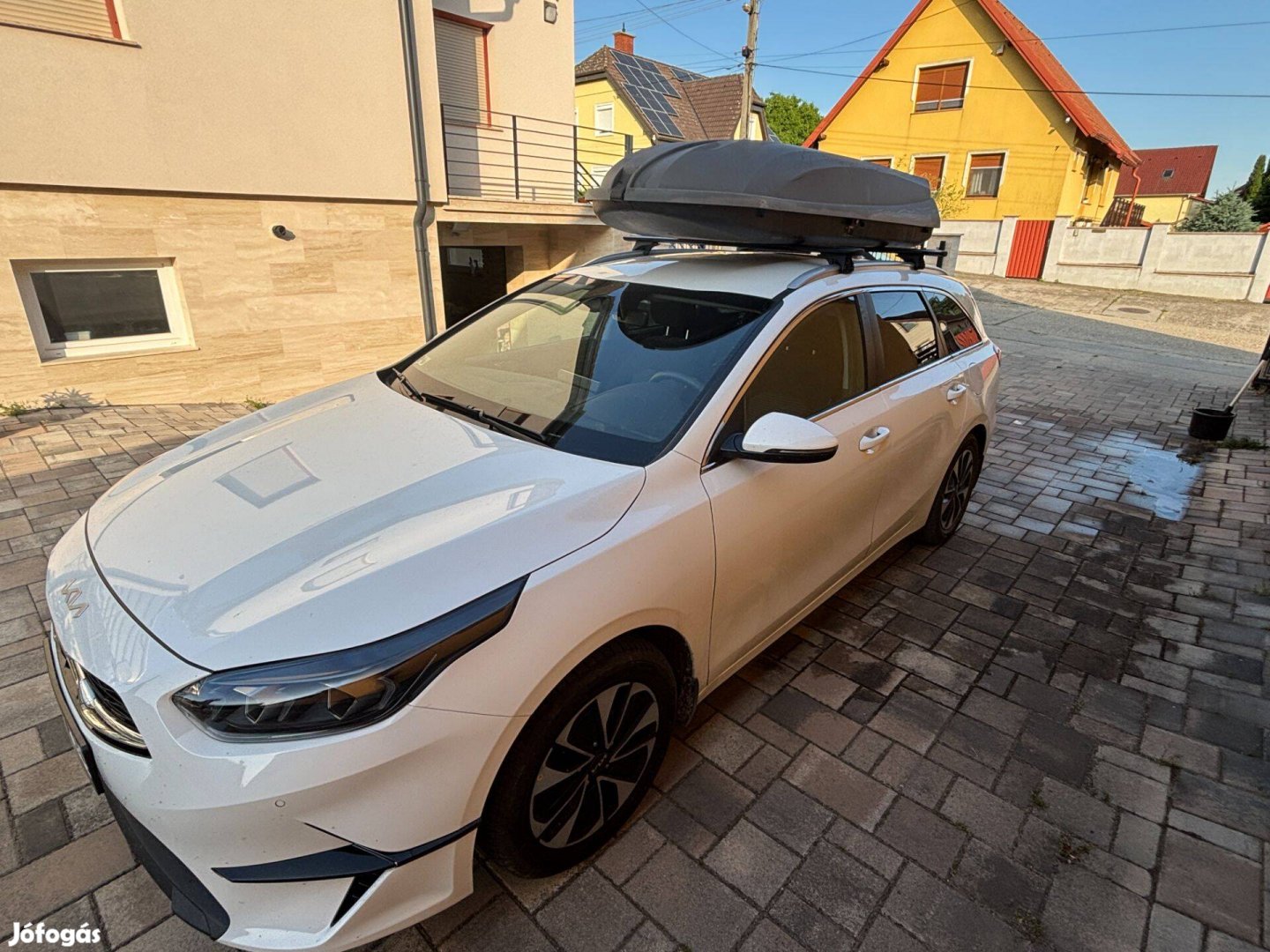 Tetőbox 500L eladó