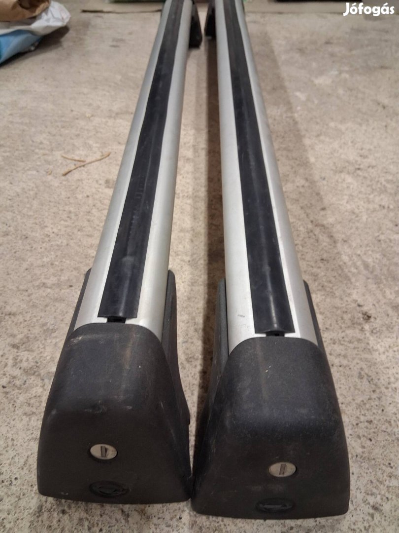 Tetőcsomagtartó Alexander része