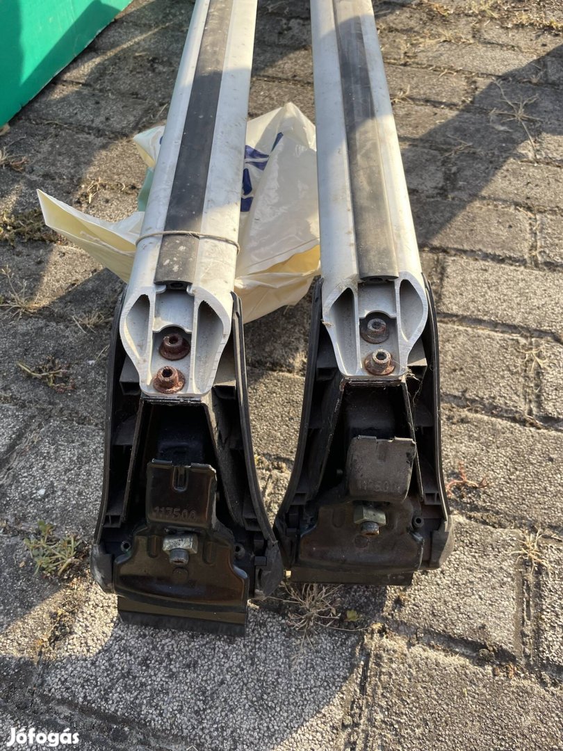 Tetöcsomagtartó Toyota Corolla 2003-08