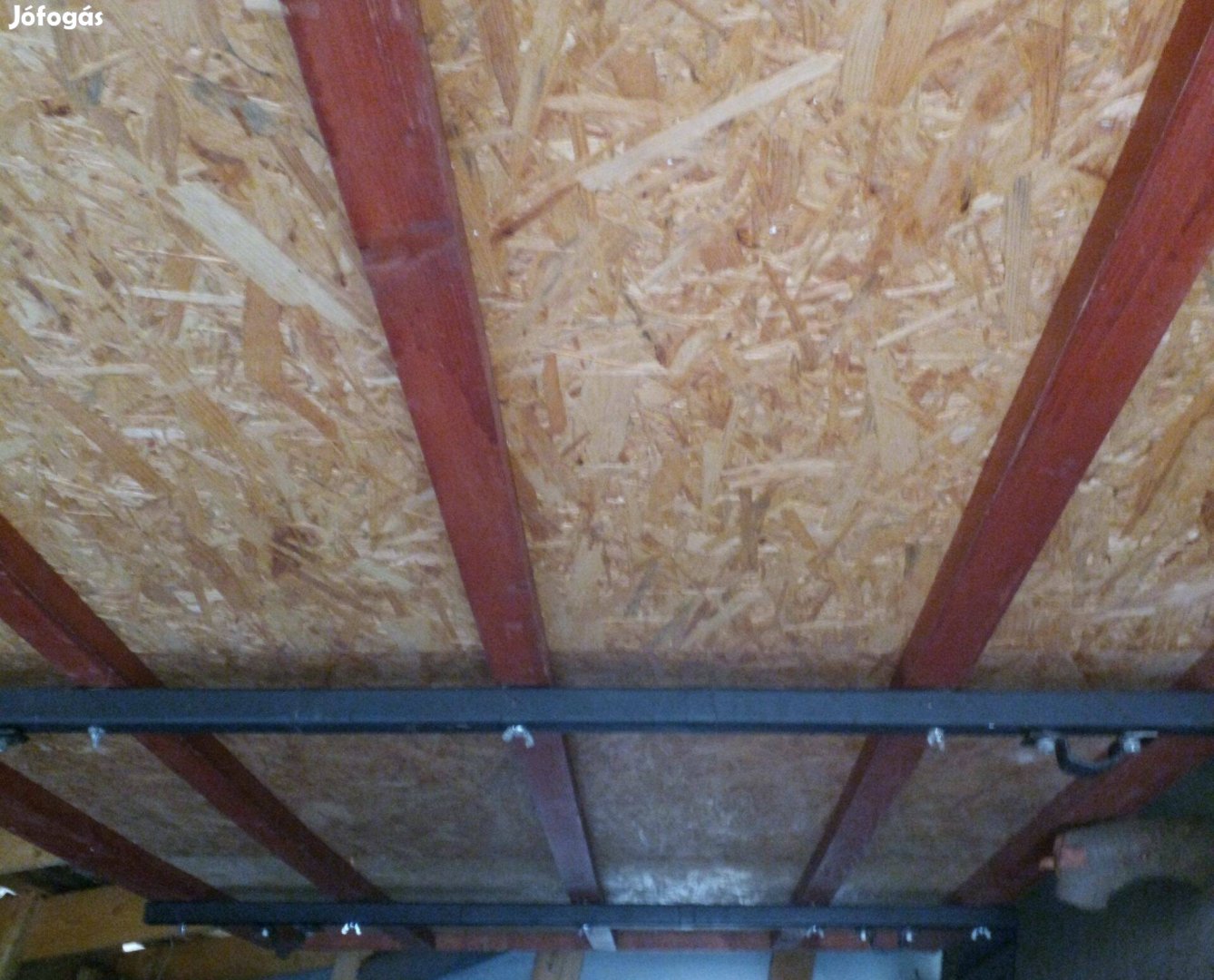 Tetőcsomagtartó nagy rakfelülettel