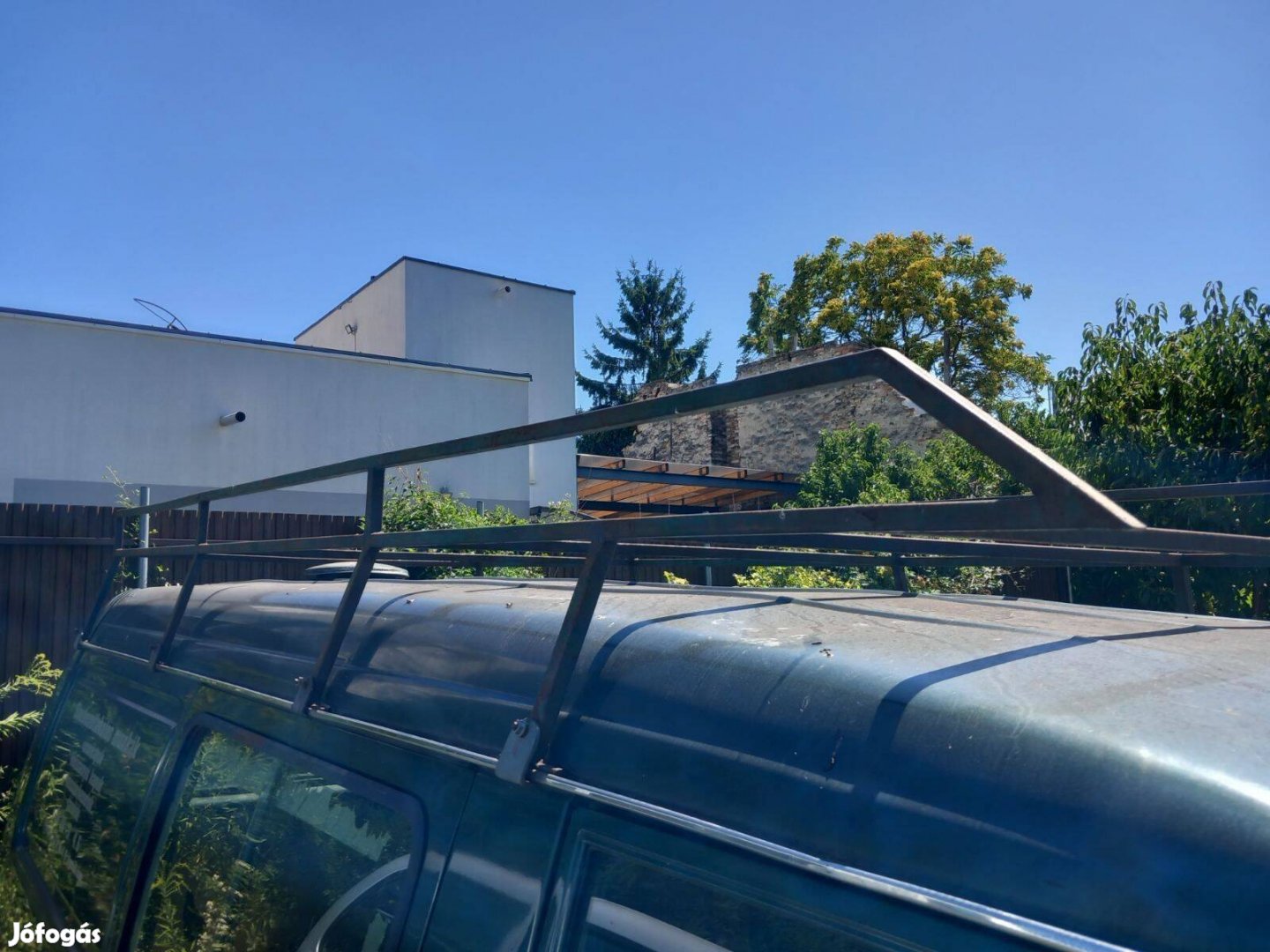 Tetőcsomagtartó szerkezet esőcsatornás kisteherautókhoz eladó!