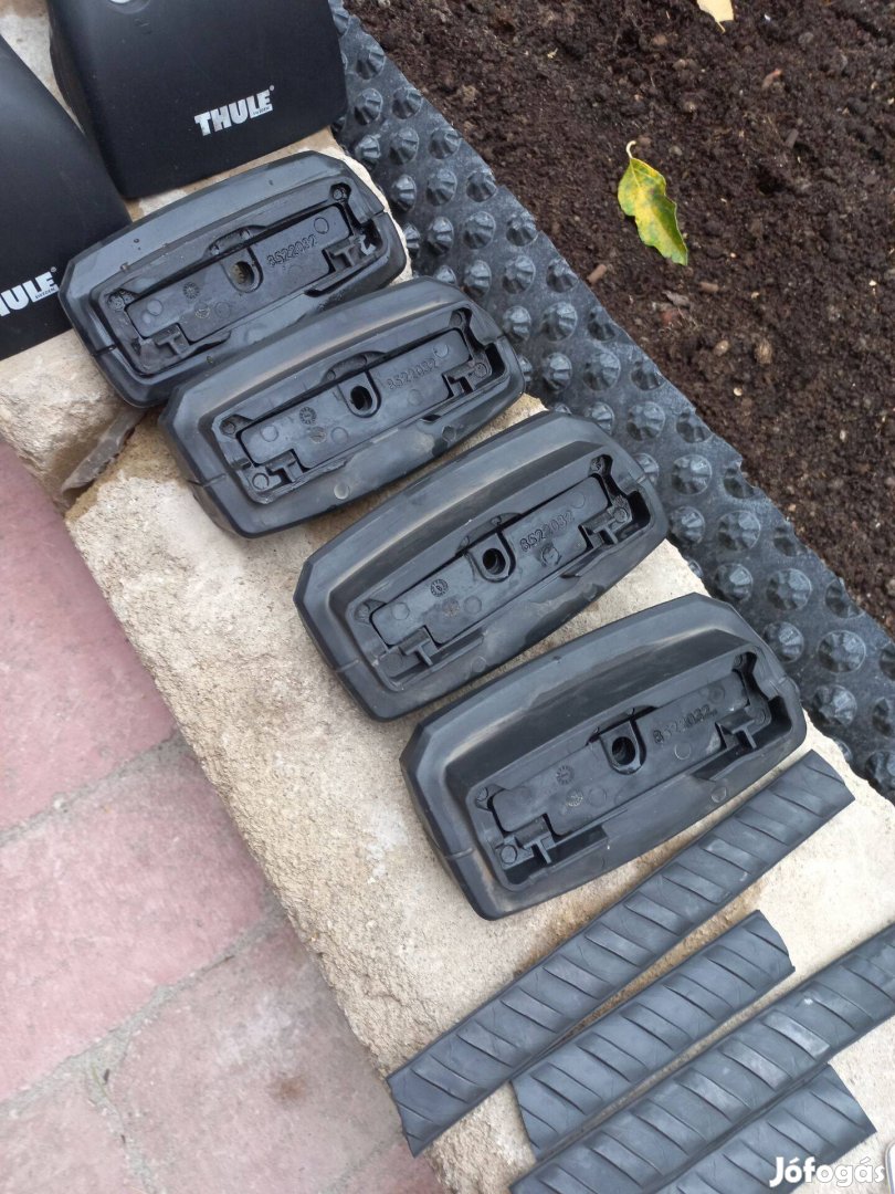 Tetőcsomagtartó thule wingbar