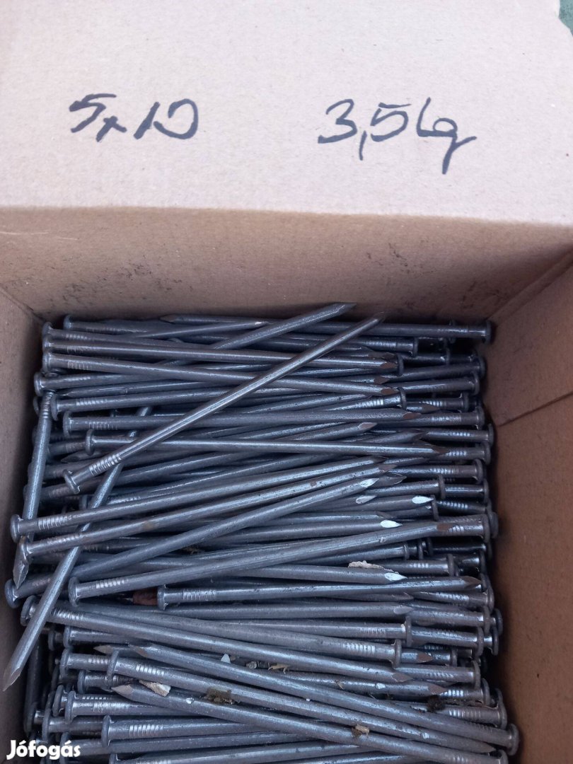 Tetőépítésből megmaradt huzalszeg 10 és 8cm hossz