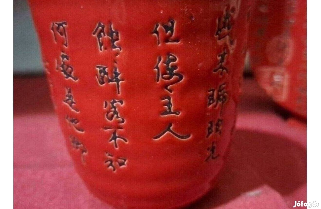 Tetszetős kínai teázó készlet