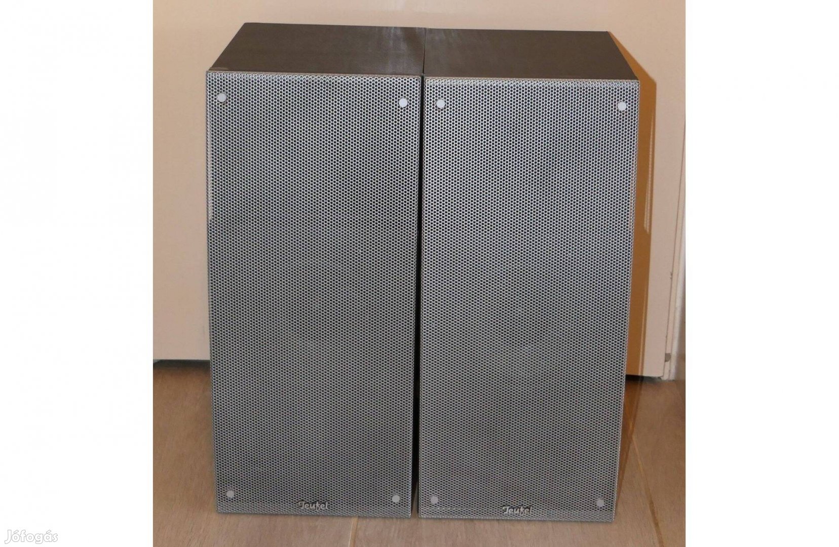 Teufel M 220 F hangfalpár