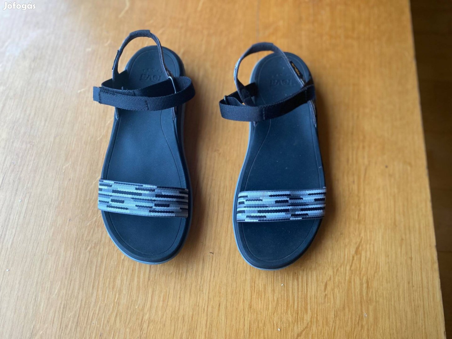 Teva szandál 36-os méret
