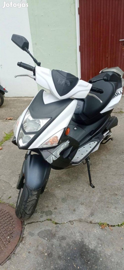 Tgb Bullet RS robogó eladó