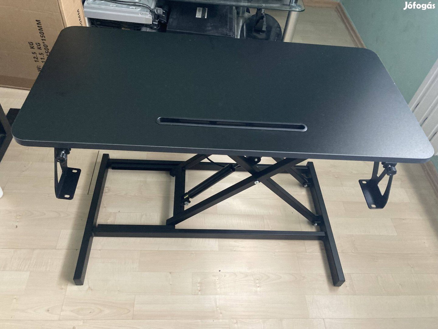 Thaddeus Állítható magasságú asztali átalakító eladó