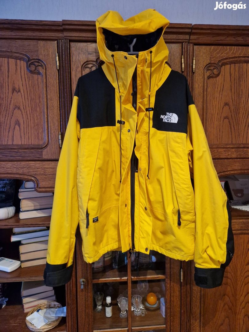 The North Face Gore Tex Kabát M Méretű 