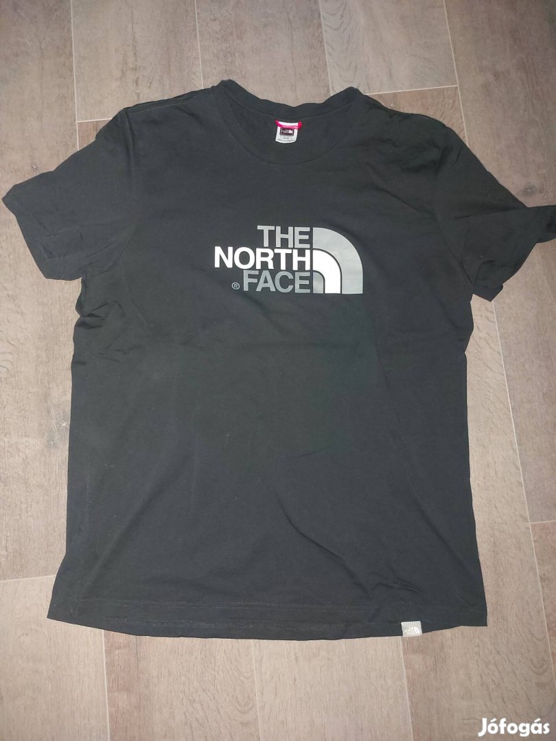 The North Face XL póló