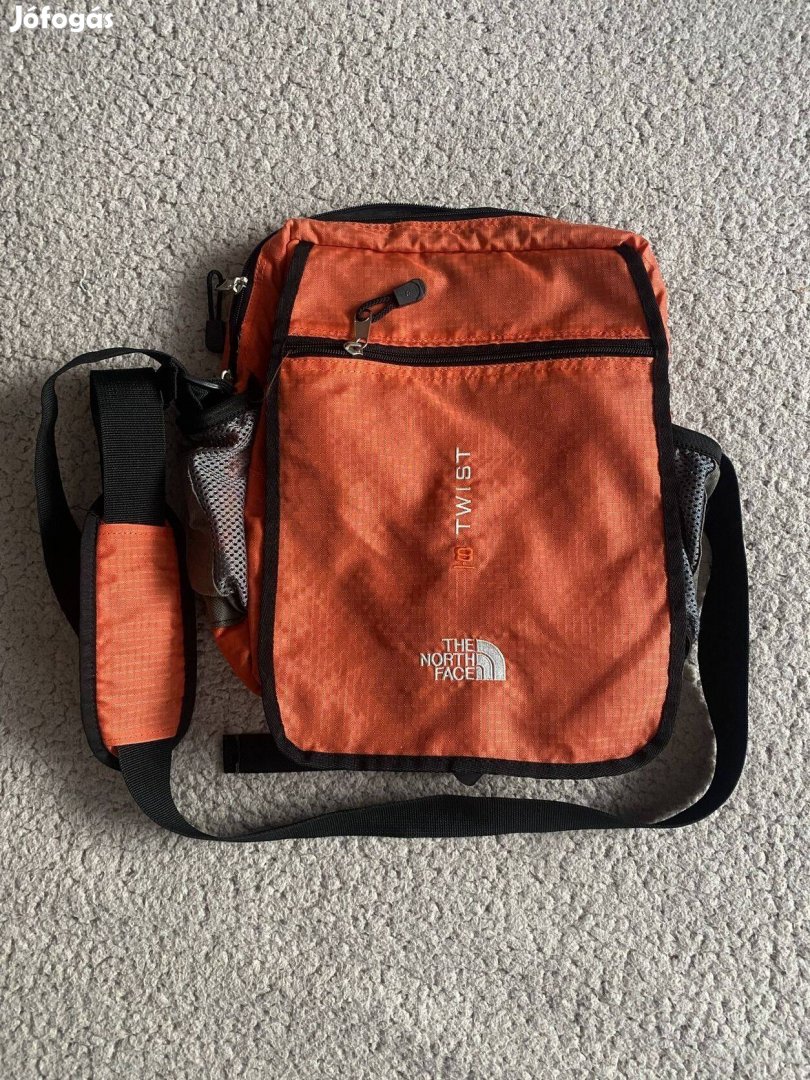 The North Face oldaltáska