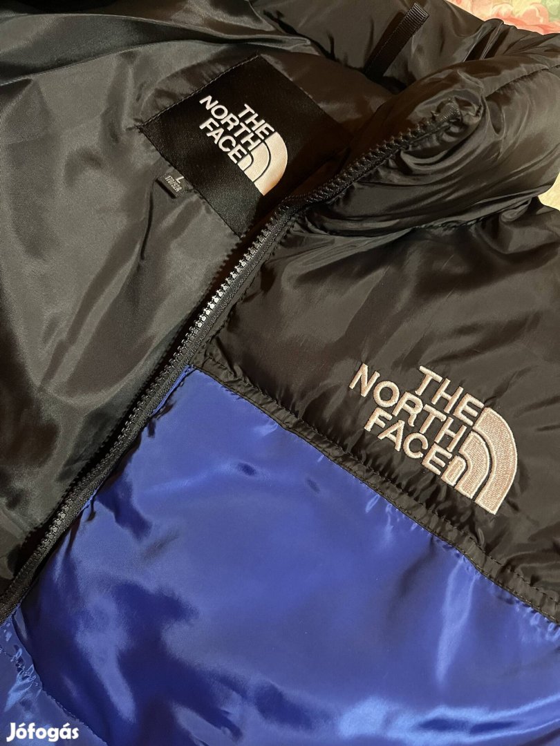 The North Face puffer jacket 700 L