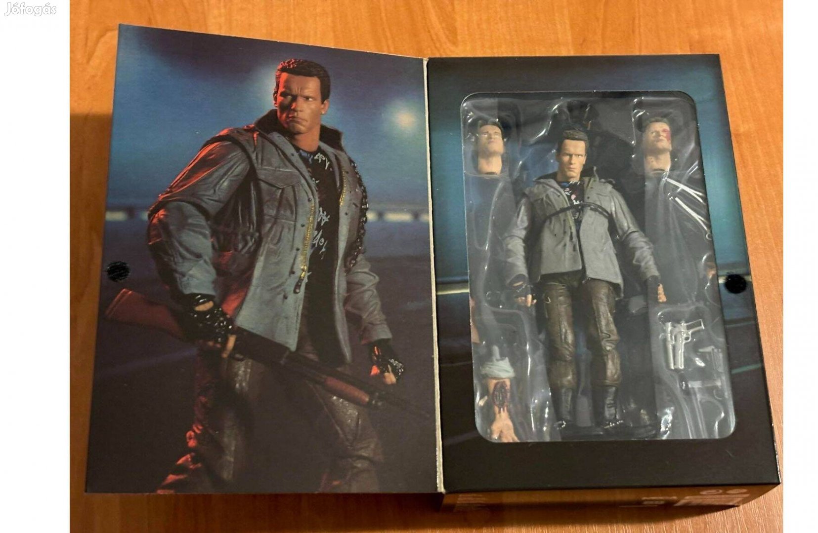 The Terminator T-800 Scharzenegger Figura !