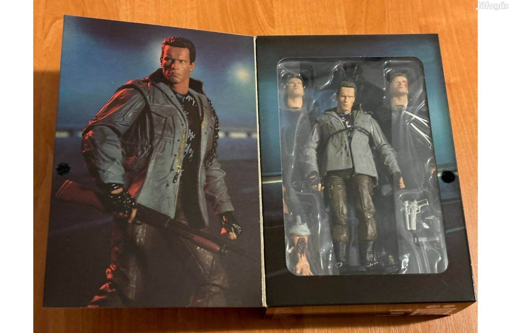 The Terminator T-800 Schwarzenegger Figura !