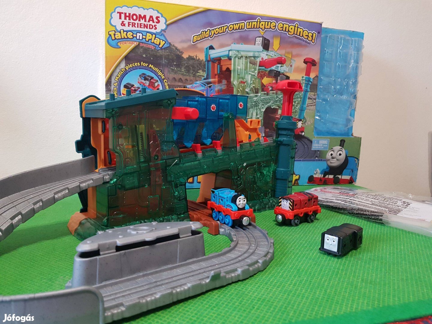 Thomas Take-N-Play Vonatgyár vonatpálya
