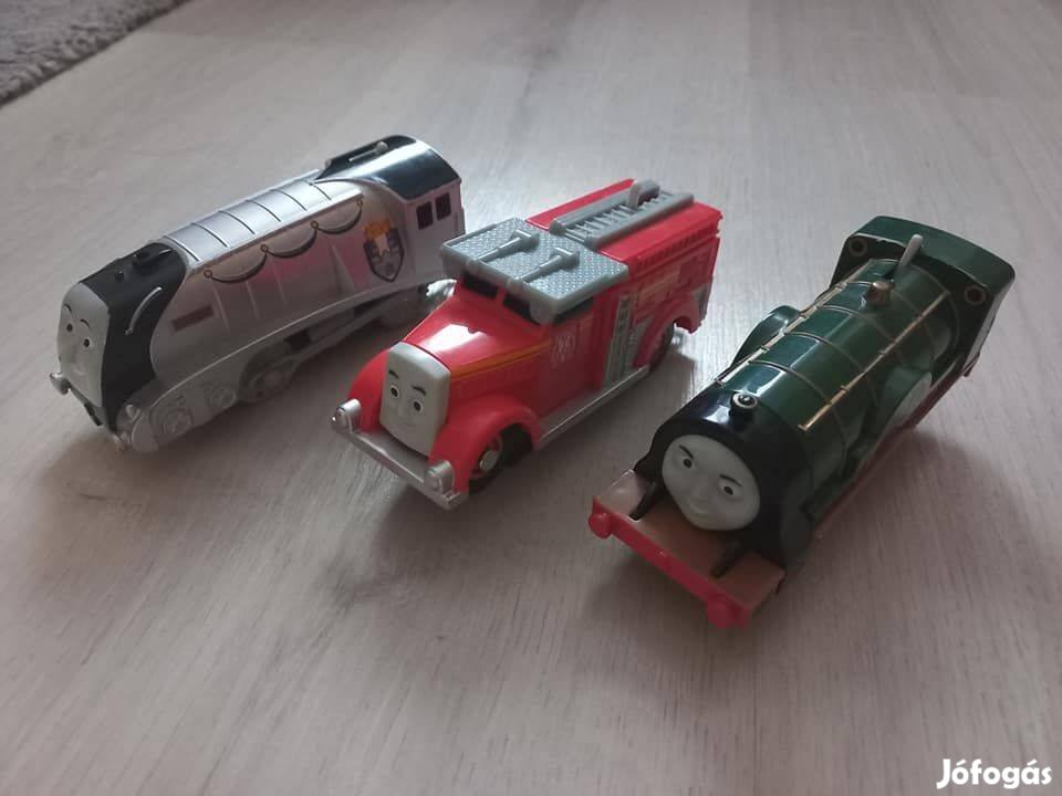 Thomas a gőzmodzony motorizált vonatok