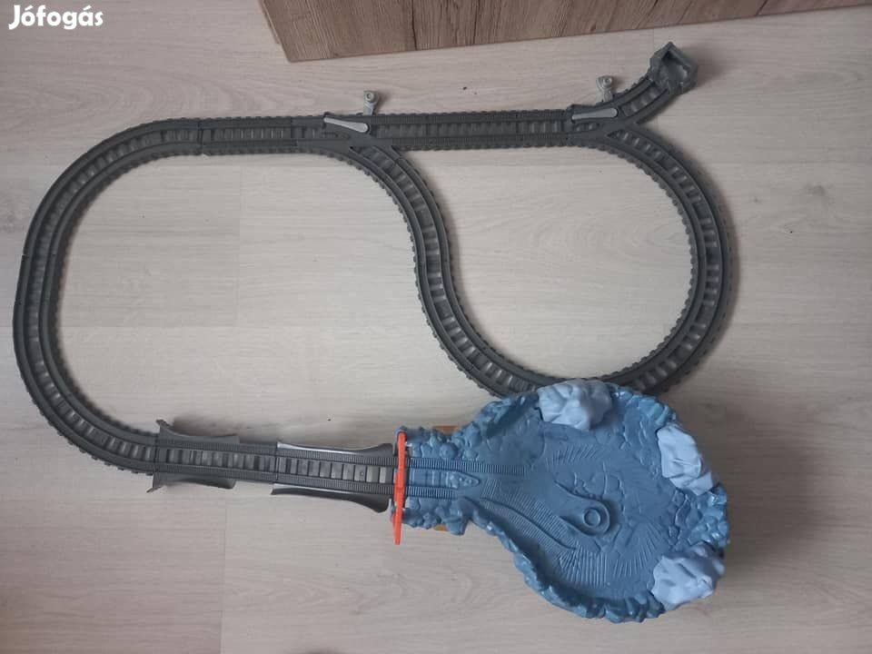 Thomas a gőzmozdony pálya