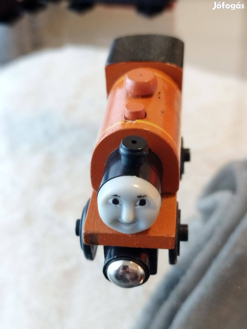Thomas és barátai fa utángyártott Duke