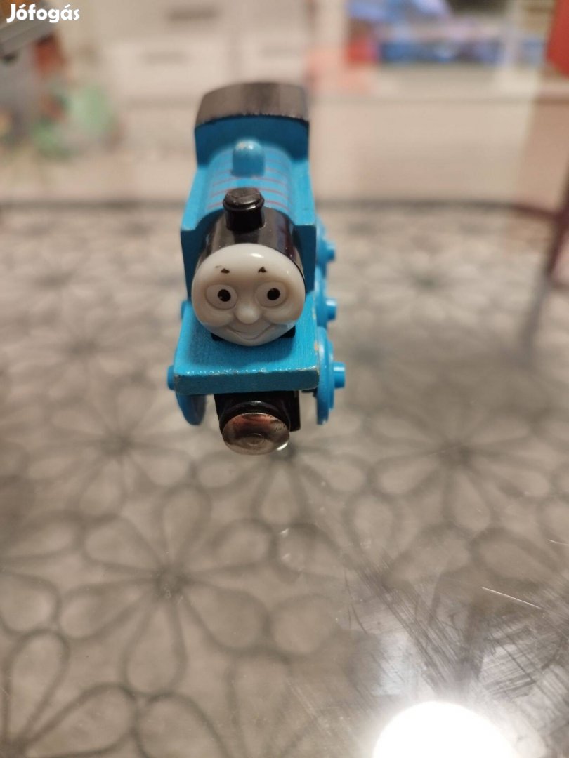 Thomas fa utángyártott