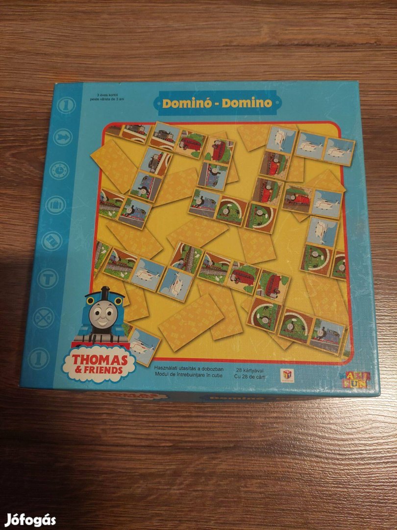 Thomas mozdonyos domino-kicsiknek