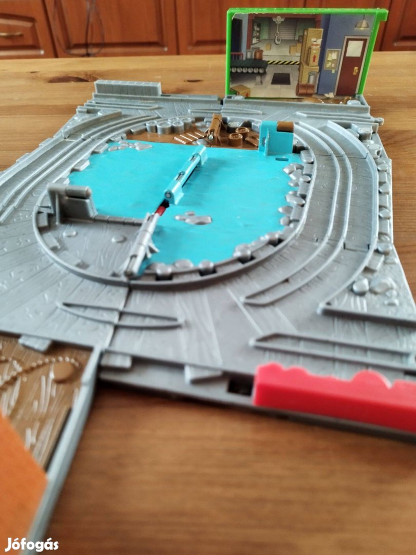 Thomas take along összecsukható, hordozható minipálya