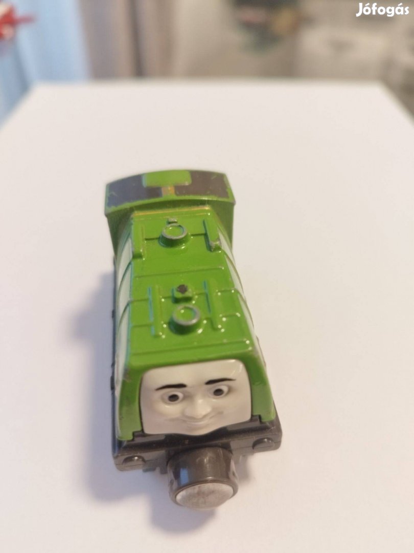 Thomas take and play Gator