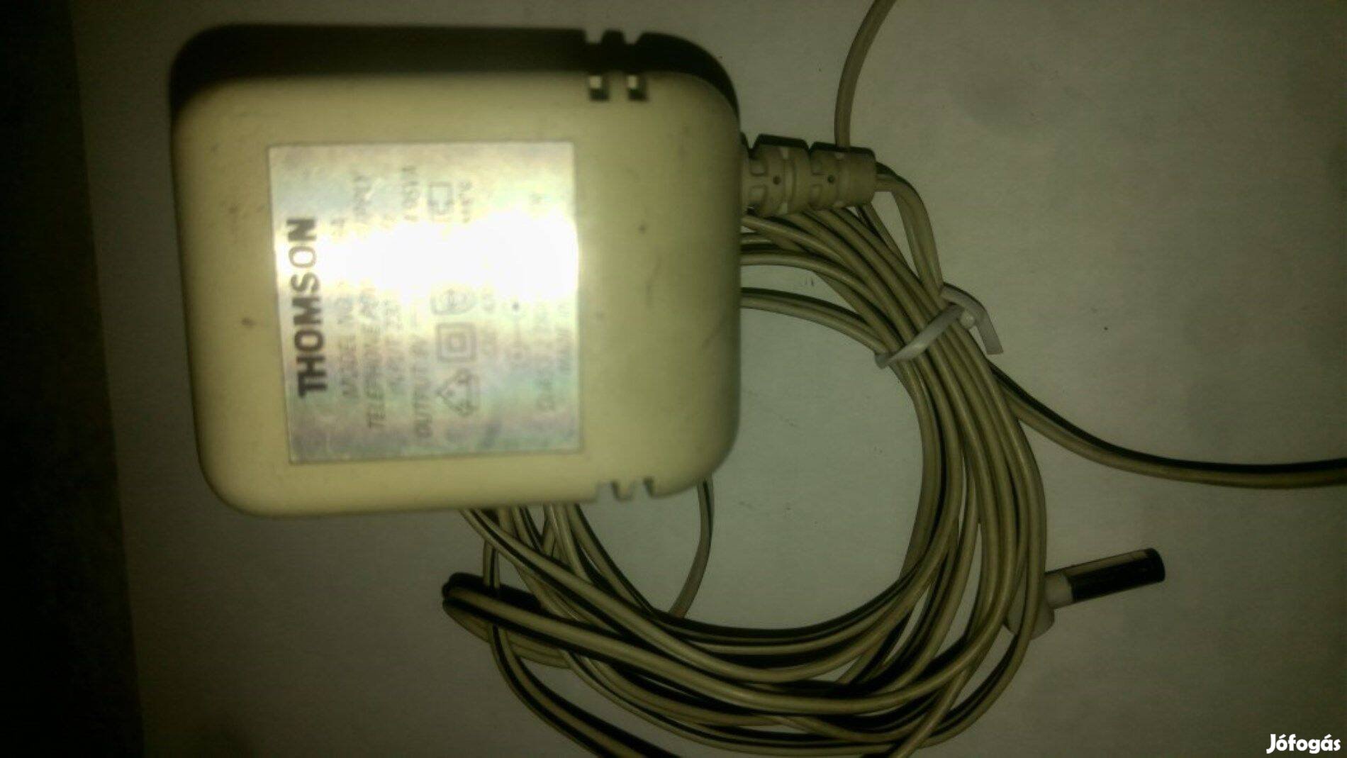 Thomson DC adapter 9V / 450mA működő