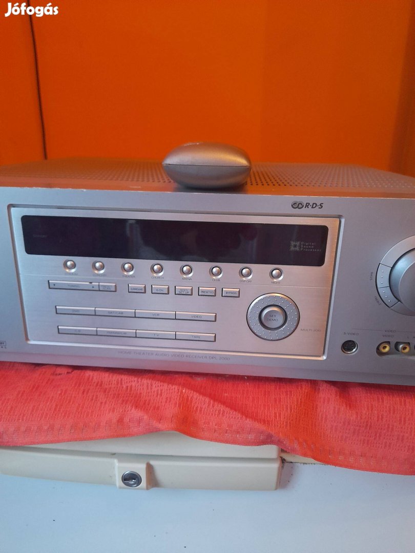 Thomson DPL 2000 házimozi erősitő gyári tával