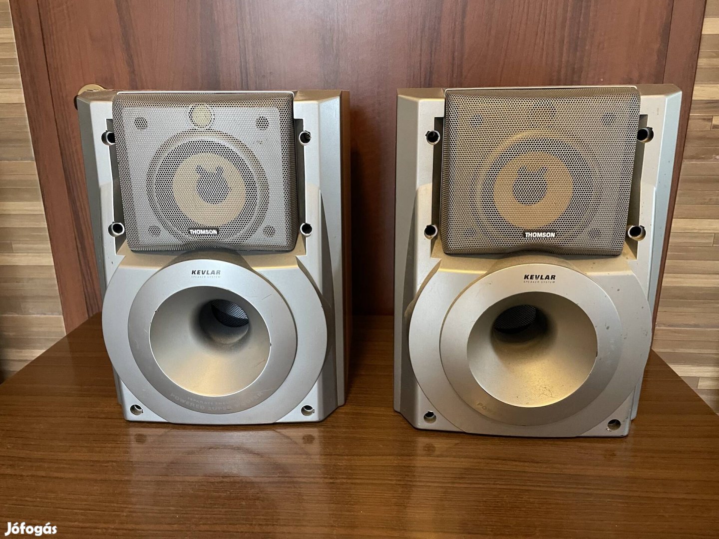 Thomson Kevlar hangfalpár, fa dobozos 2*25 W