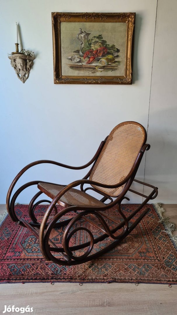 Thonet hintaszék