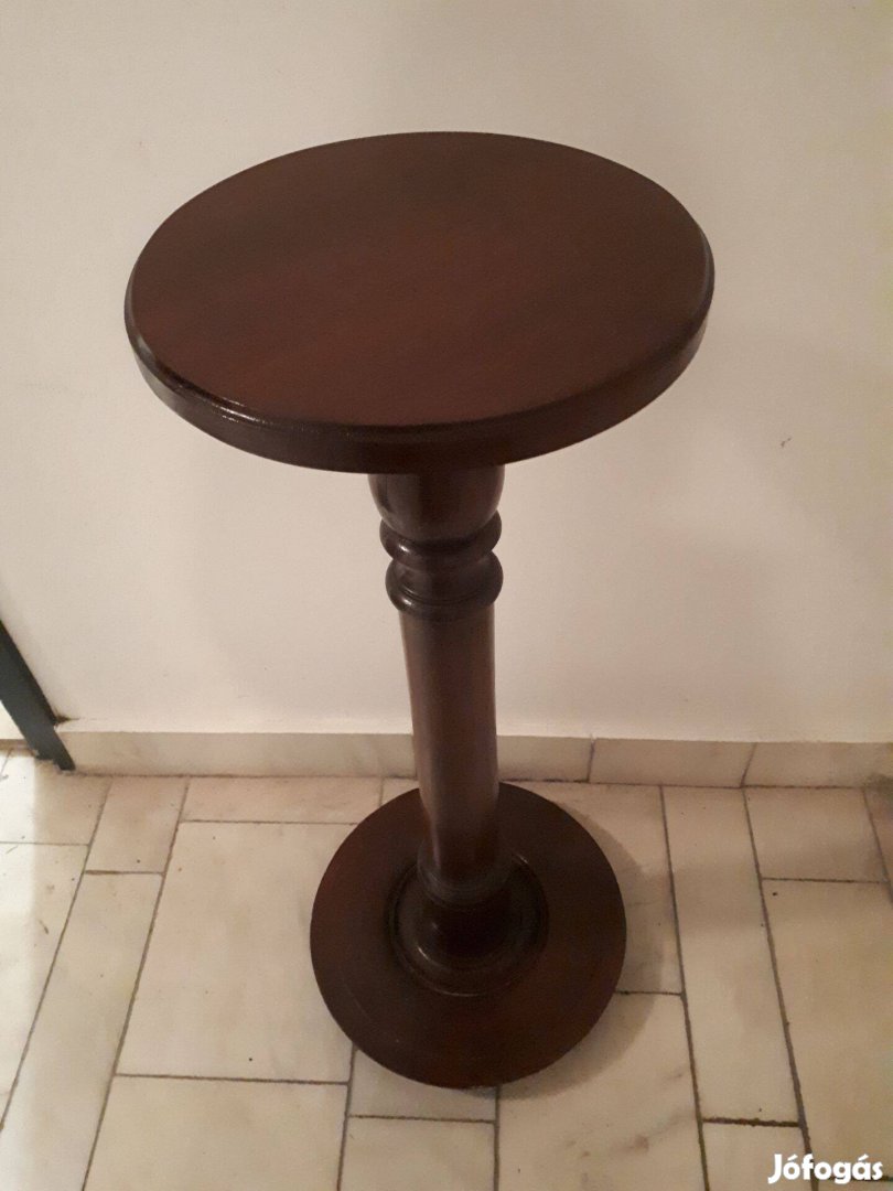 Thonet posztamens virág lámpa szobor alá csavart oszlopos