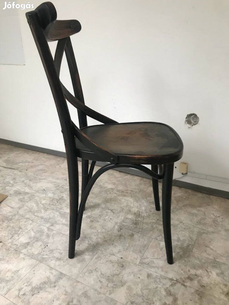 Thonet szék modern stilusban